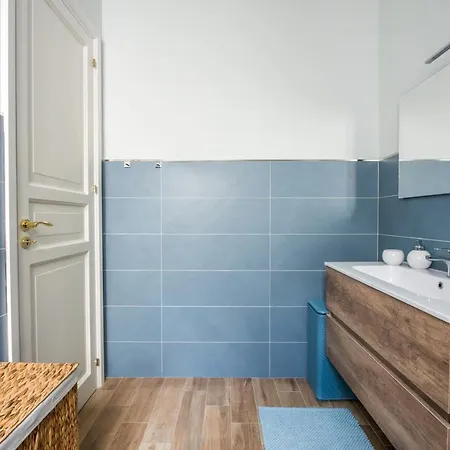Anna's Luxury Apartment
